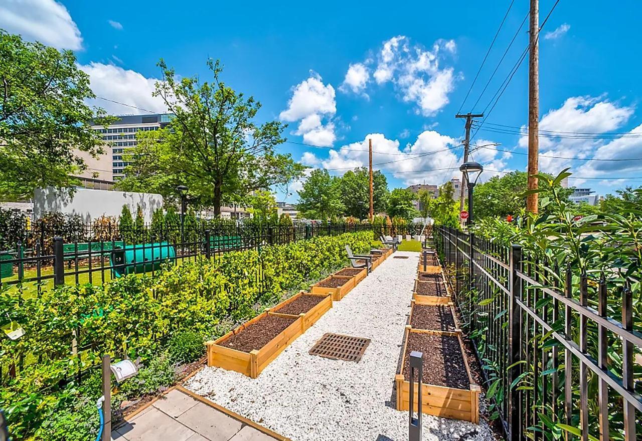Luxury Furnished Apartments By Hyatus Downtown At Yale New Haven Exterior photo