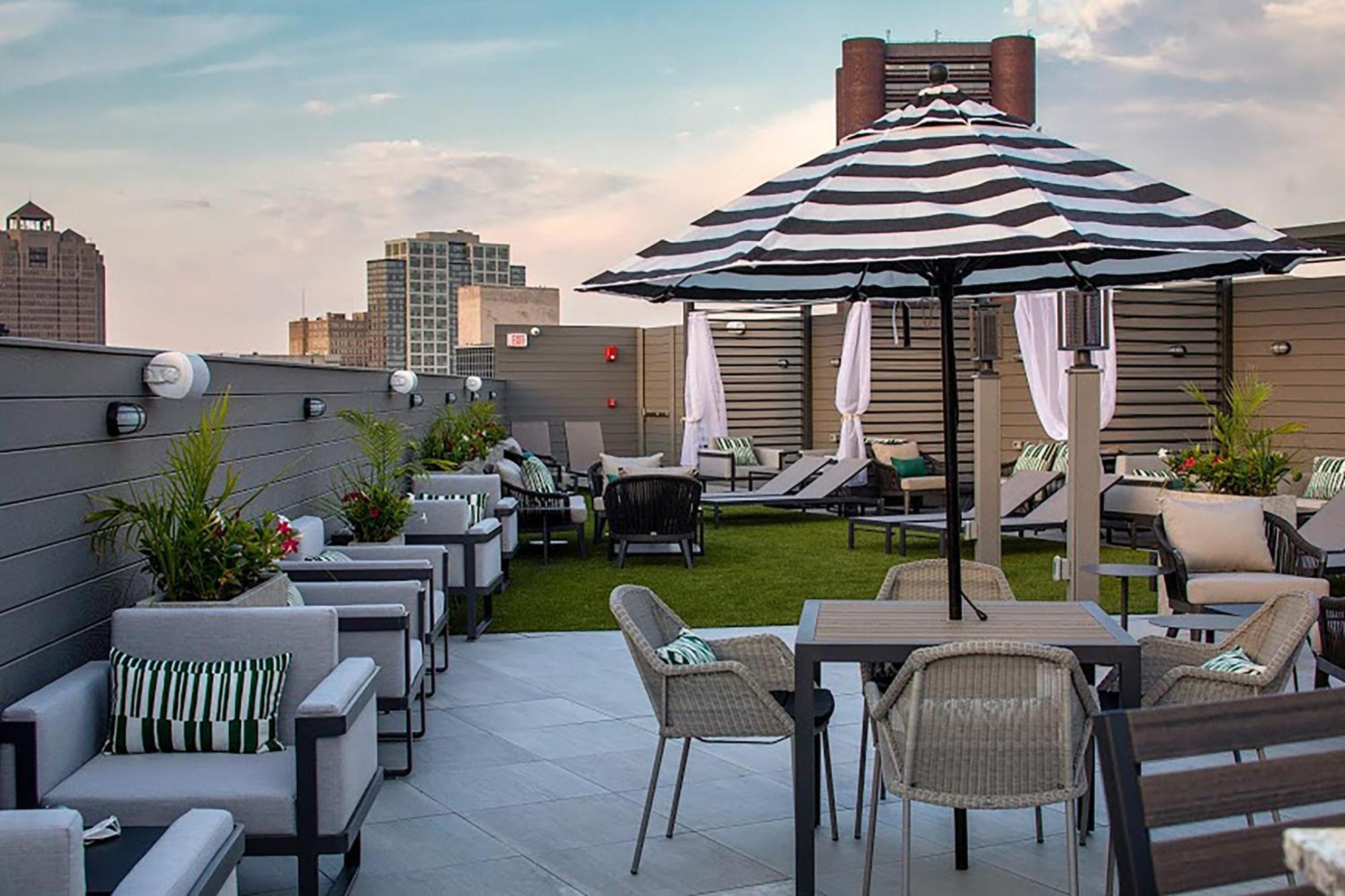 Luxury Furnished Apartments By Hyatus Downtown At Yale New Haven Exterior photo