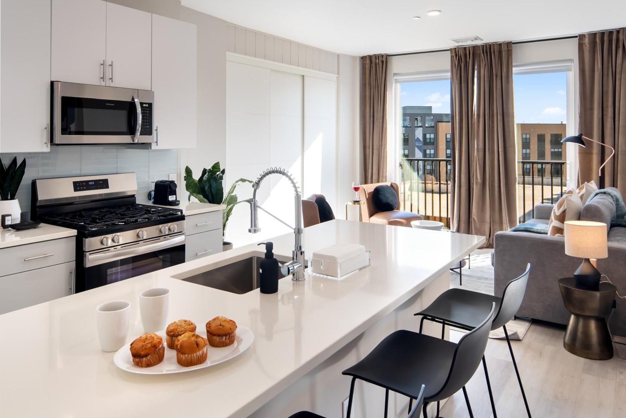 Luxury Furnished Apartments By Hyatus Downtown At Yale New Haven Exterior photo