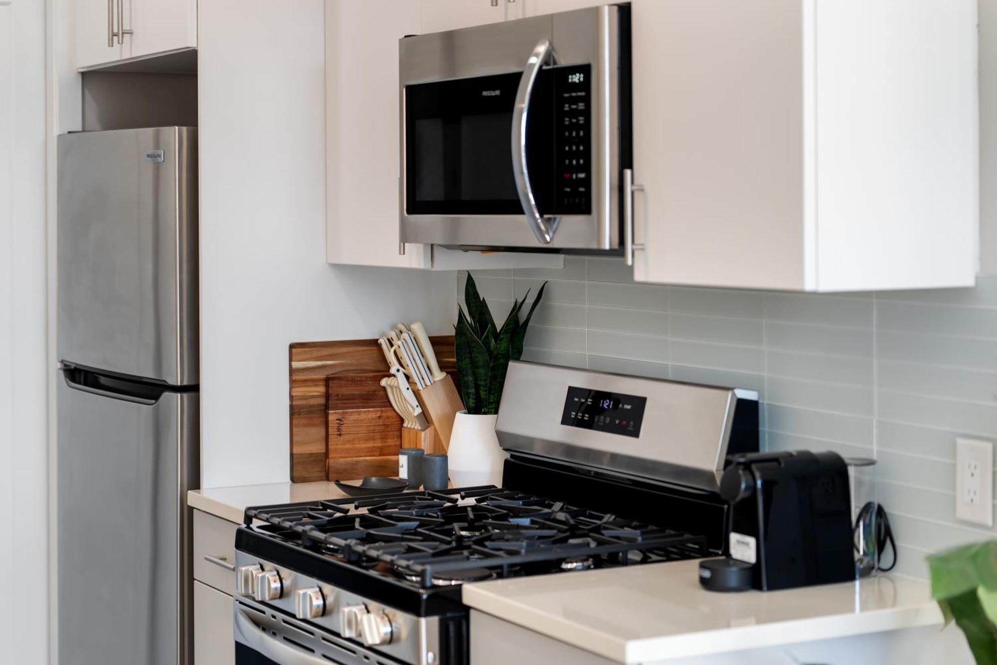 Luxury Furnished Apartments By Hyatus Downtown At Yale New Haven Exterior photo