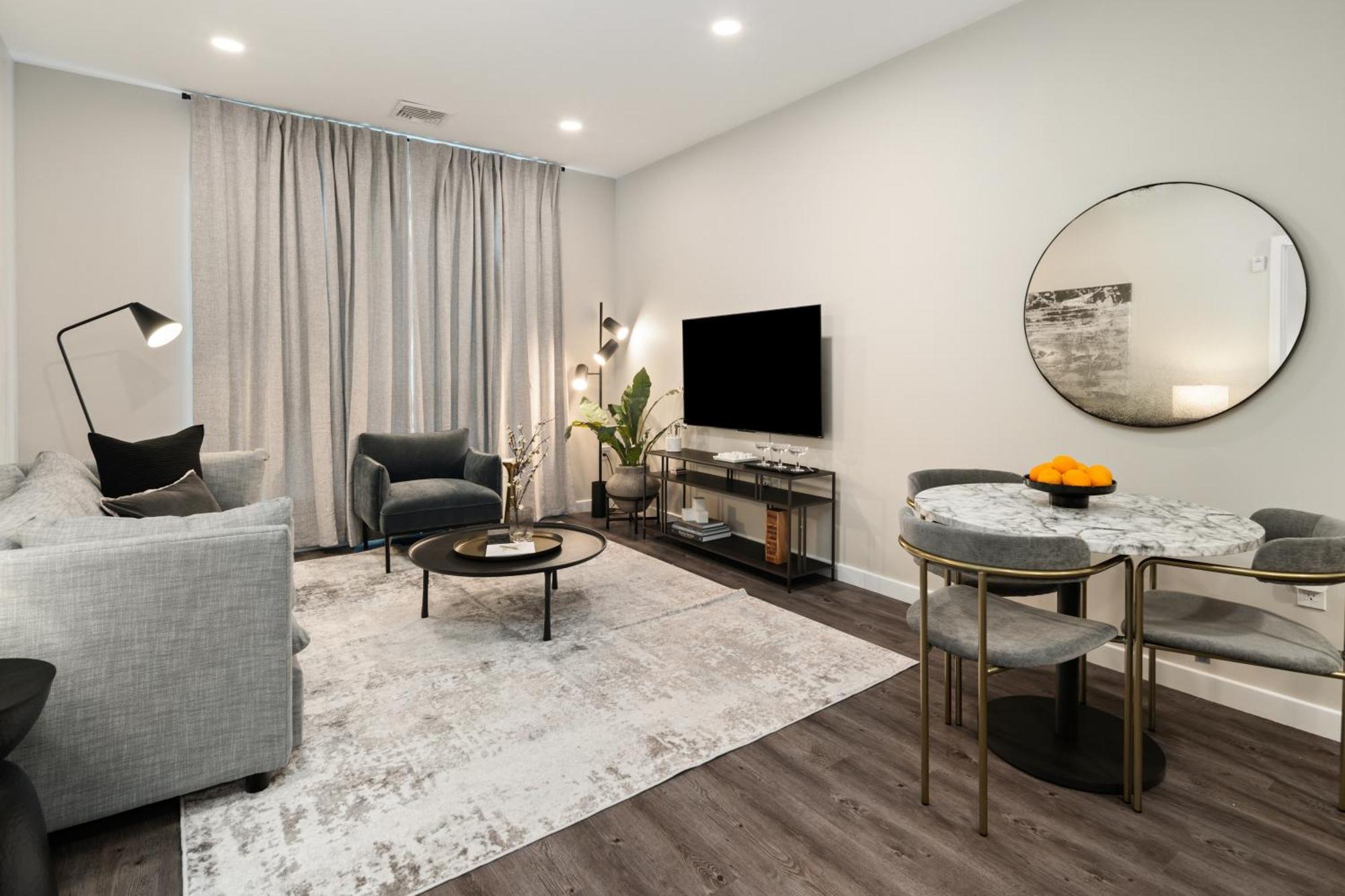 Luxury Furnished Apartments By Hyatus Downtown At Yale New Haven Exterior photo